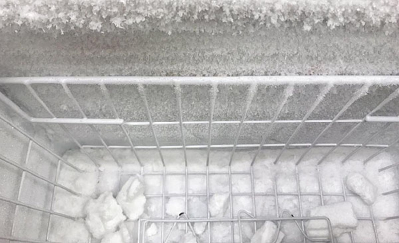 Tủ đông đóng tuyết gây cản trở khí lạnh lưu thông