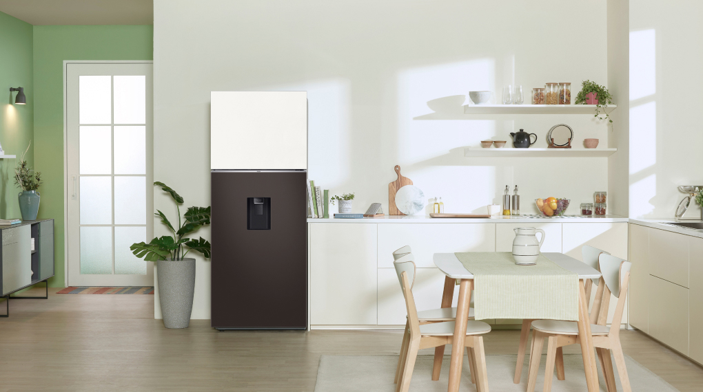 Tủ lạnh Samsung Inverter 406 lít Bespoke RT42CB6784C3SV